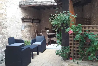 Image de Maison Au CŒUR D'Une Bastide MÉDIÉVALE Avec Patio OMBRAGÉ