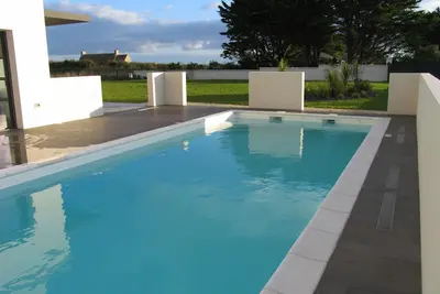 Image de Superbe villa avec piscine chauffée l'été, classée 5*  près des plages