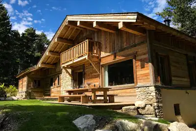 Image de Chalet en vieux bois Bolquère-Pyrénées 2000 (10 personnes dont 6 adultes max)