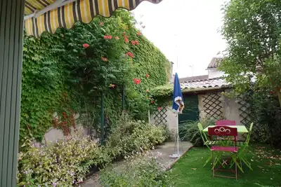 Image de Maison avec jardin sans vis Ă vis dans Bergerac au calme