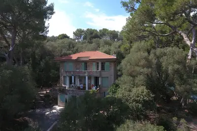 Image de Villa dans la pinède