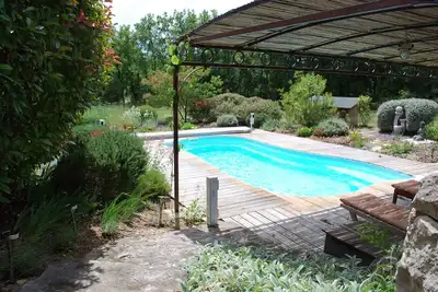 Image de Maison De Campagne Au Pied Du Luberon