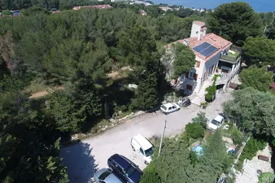 Image de T3 + terrasse sur les hauteurs de Martigues, avec superbe vue