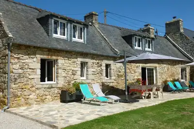 Image de Maison en pierre avec vue mer exceptionnelle sur 3000m2 de terrain.