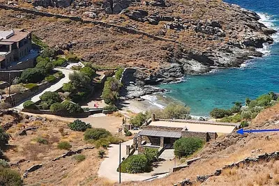 Image de Rosemary apt charming, deluxe, \"private\" beach 40 m away very quiet location
