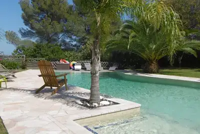 Image de Villa à six fours les plages avec piscine