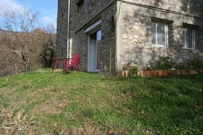 Image de Gîte en pleine nature au bord de rivière
