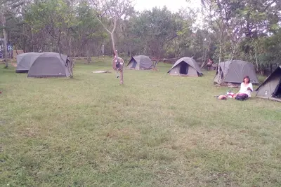Image de Red Rocks Rwanda Hostel / Camping / Visites & Activités Culturelles