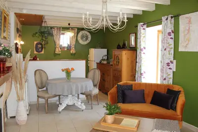 Image de Cottage de Bacchus, gîte au calme