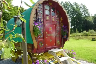 Image de Ferme de Bohème, la roulotte