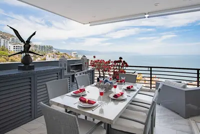 Image de S607 2 chambres 2 salles de bain Panoramic Ocean View Suite