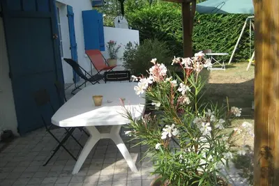Image de Vendays Montalivet - jolie villa dans les pins à 800 m plage sud -au calme
