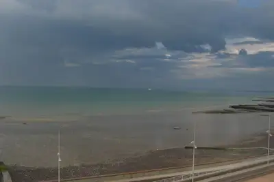 Image de Appartement au bord de mer, 3ème étage avec ascenseur