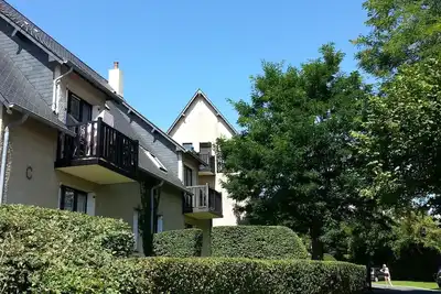 Image de 5 travelers - Tennis pool 3 Km Deauville - Manoir Mont Canisy - Secure location