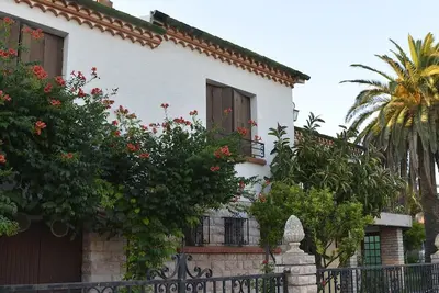 Image de Maison de charme entre mer et montagne.