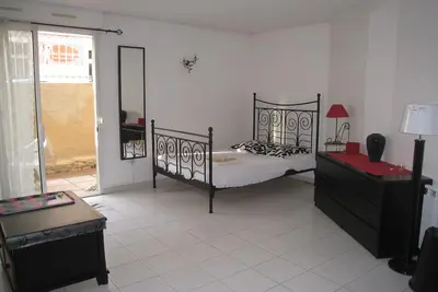 Image de Rent Studio 40M² Hyères Les Palmiers (Var), near Beaches