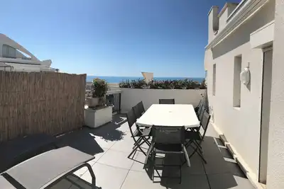 Image de Rare Front de mer la Grande Motte 4 personnes grande terrasse dernier étage.