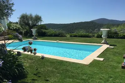 Image de Charming and luxury Villa in the private saint-Tropez \/Gassin Golf Country Club