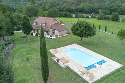 Image de Maison En Pierre A La Campagne Avec PISCINEclassée 4****