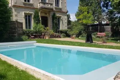 Image de Maison de ville avec jardin et piscine \/ Lyon et Beaujolais