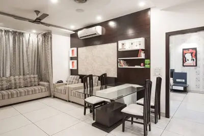 Image de Appartement entier avec un look et des installations cinq étoiles