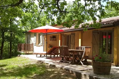Image de A côté de Saint Cirq Lapopie (15 km)