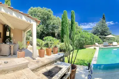 Image de Maison parfaite avec piscine chauffée pour 7 personnes sur un vignoble privé