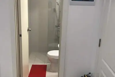 Image de Condo neuf entièrement meublé à louer avec