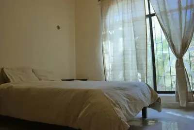 Image de Studio dans une maison familiale avec entrée indépendante
