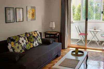 5 min à pied du centre, belle et calme appartement