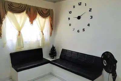 Appartement spacieux, confortable et indépendant face à la mer