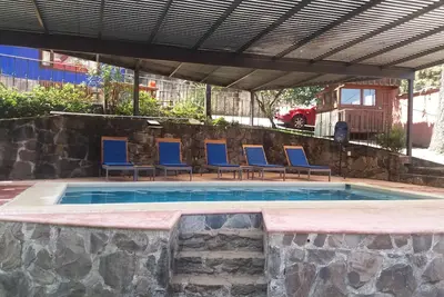 Image de Votre maison à Valle, 8 chambres avec tous les services à Avandaro