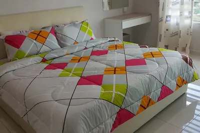 Image de 1 Sky Condo, Penang @ 3br et 3 salles de bains avec Wifi gratuit