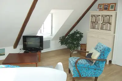 Image de Charmant appartement F2, plein centre, 200m de la plage, parking gratuit à prox