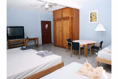 Chambre 5-A Lit De Mariage