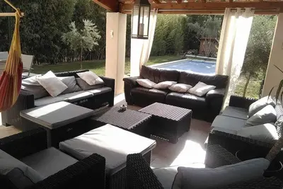Image de villa with swimming pool and jacuzzi in the heart of an atypical village