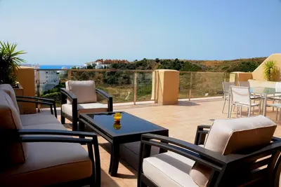 Image de Penthouse élégant - parfaitement situé entre Estepona et Marbella