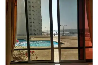 Image de Bel appartement face à la mer et à la piscine