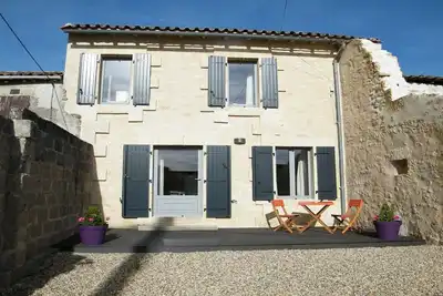 Image de Comme PRÉSENTÉ Sur Le Canal 4 - Une Nouvelle Vie Au Soleil