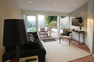Image de Catedral Suites Bajo avec jardin
