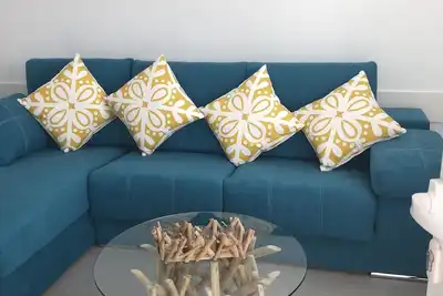 Image de Super emplacement et vues, décorées selon un standard moderne de haute qualité. Très populaire