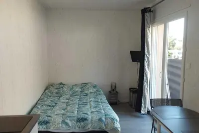 Image de Studio neuf tout confort à 1 minute du lac d'Annecy