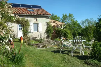 Image de Le Clos Goutilles pour un retour aux sources. . .