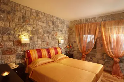 Image de Villa exclusive de 3 chambres avec piscine chauffée privée, villa Eleana