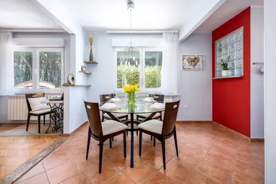 Image de Appartement à 10 minutes du centre ville
