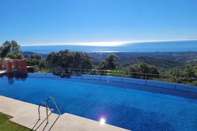 Image de Vacances Exclusives Avec Vues Fantastiques Sur La Mer