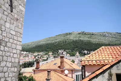 Image de Maison de luxe avec grande terrasse,