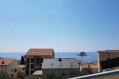 Image de Appartement 1 chambre entièrement meublé avec vue sur la mer