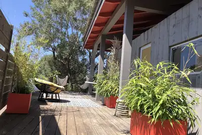Image de Cabane zen dans le maquis