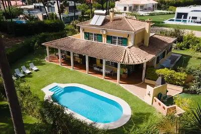 Image de Luxueuse villa sur un golf, piscine, proche belles plages(Lisbonne-Portugal)